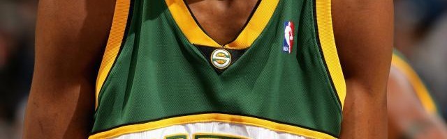 体育赛事视频直播-NBA生涯首秀15周年纪念日 杜兰特再迎两项里程碑